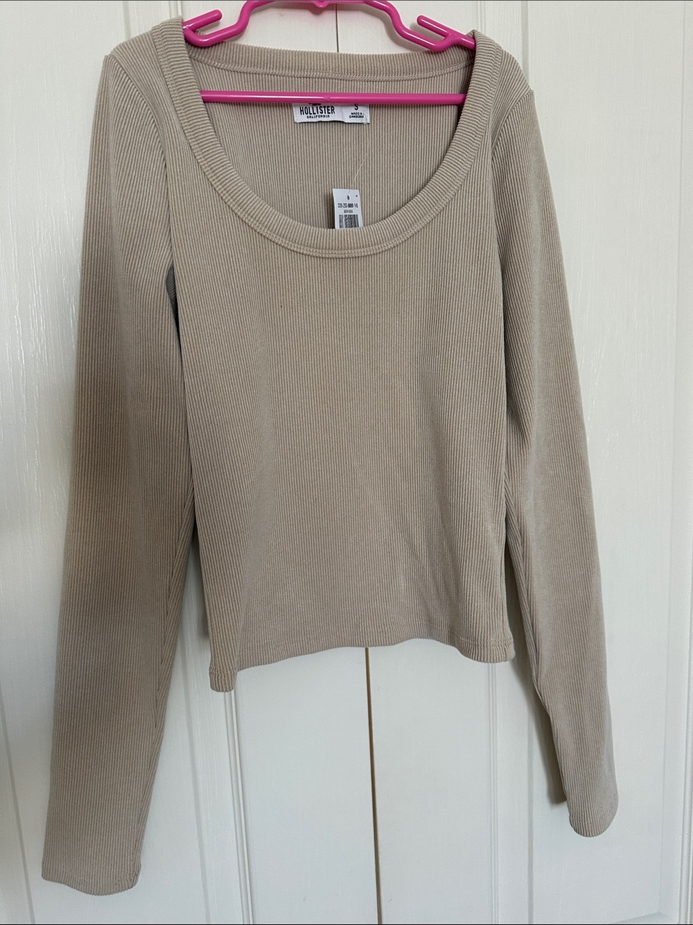 Hollister Ribbed Scoop-Neck Long Sleeve Top — Taupe brand new with tags